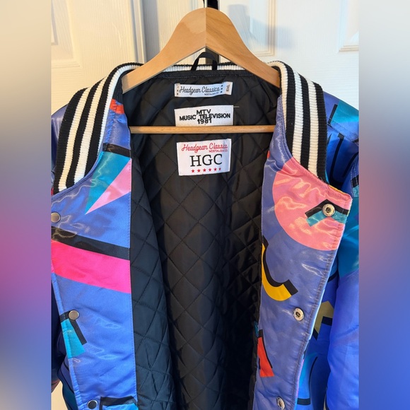 Vintage MTV Vibrant Blue and Multicolor Bomber Jacket Rare
80s 1981 Unisex - Picture 3 of 10